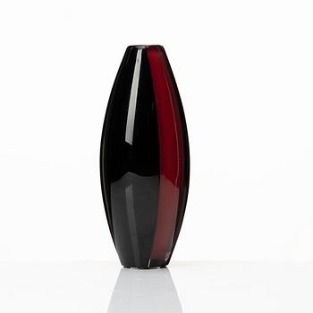Matz Borgström, a glass vase, Orrefors, Sweden 1989.