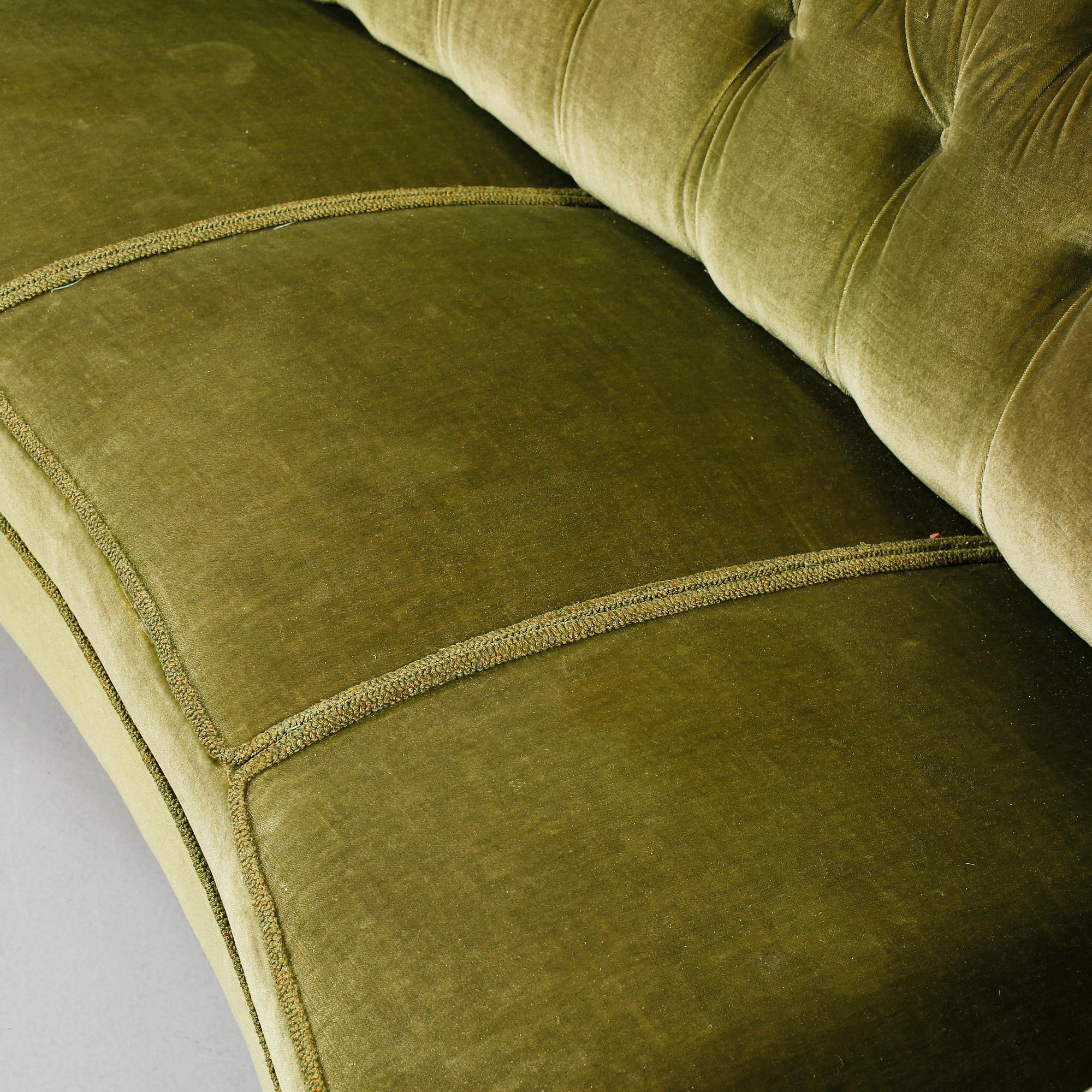 SOFFA, omkring 1900-talets mitt.