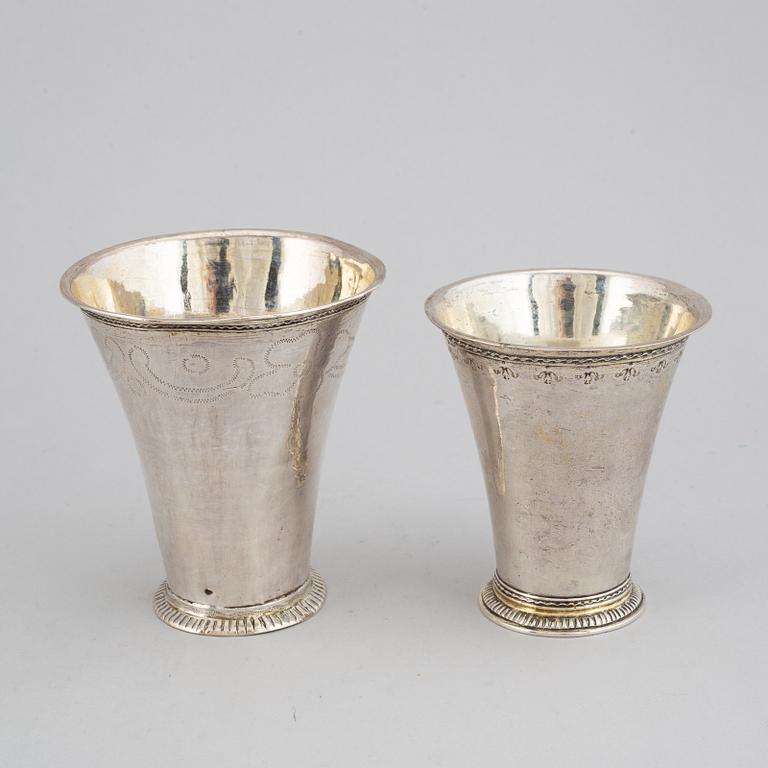 Two swedish 18th century silver beakers,  Thomas Beckman dy, Örebro, and Henrik Köhler, Vadstena.