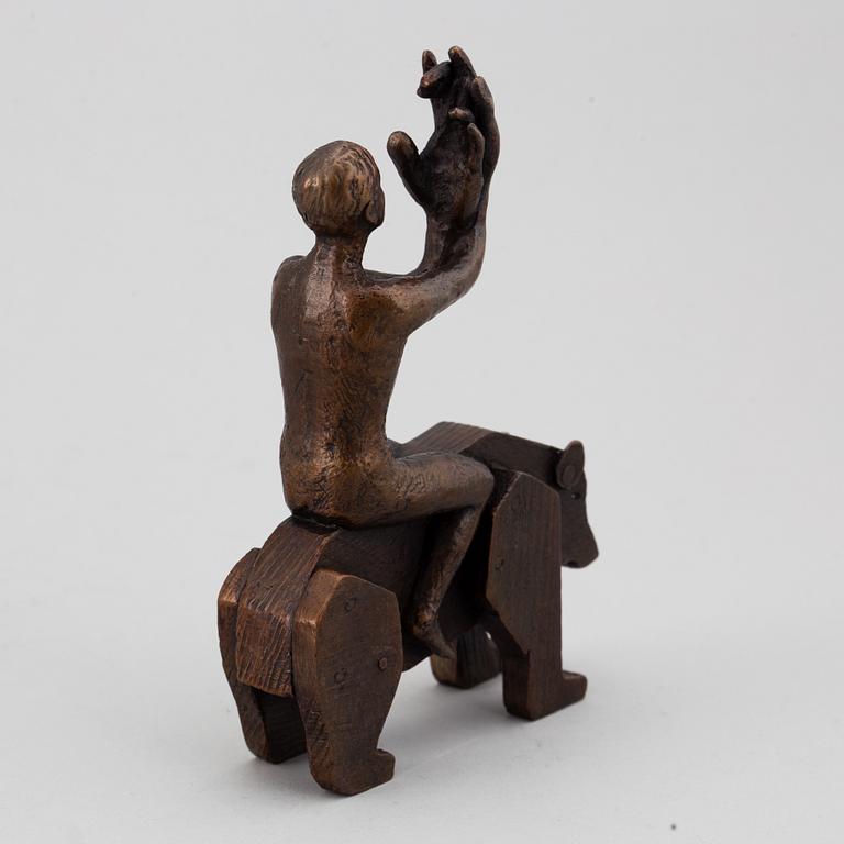 TILDA LOVELL, sculpture, bronze, numbered 54/150.