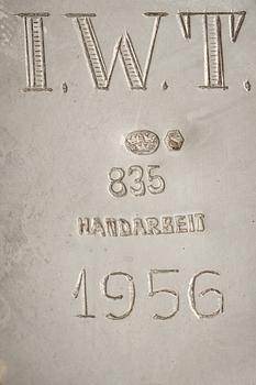 TESERVIS, silver, 3 delar. Rokoko-stil, svenska importstämplar, trol Tyskland.  1900-tal. Tot vikt ca 1500 g.