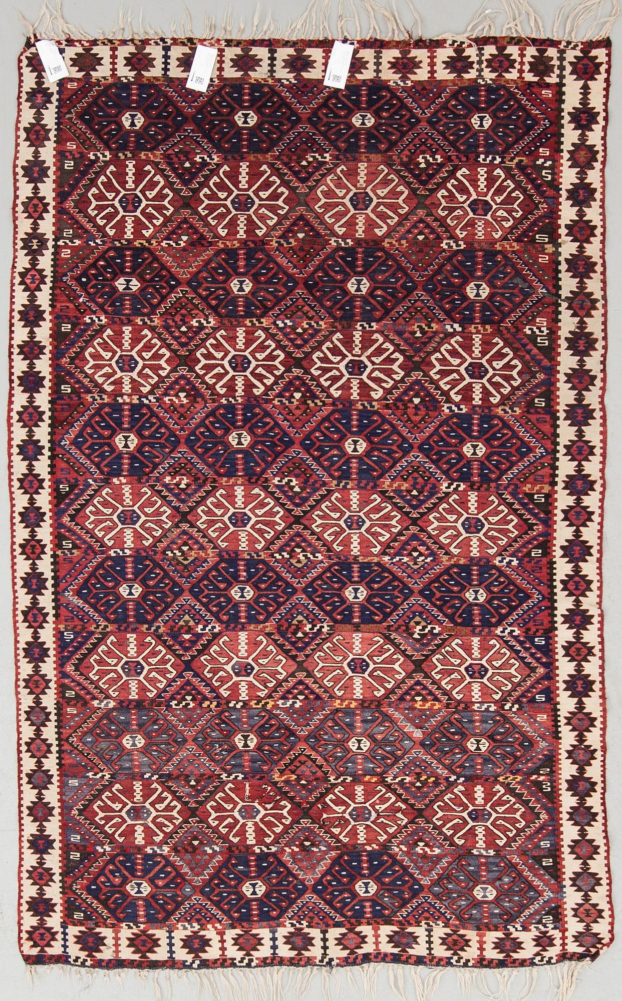 MATTA, Kelim, orientalisk, 1900-talets slut, ca 224 x 140 cm.