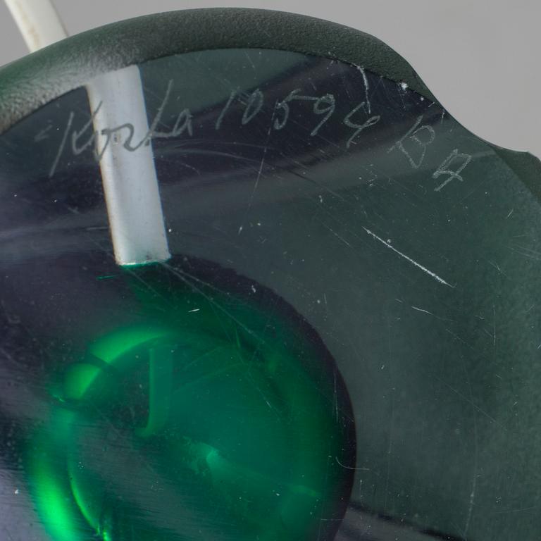 BORDSLAMPOR, ett par, glas, Kosta. Signerade, 1950-/60-tal.