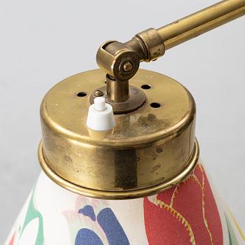 Josef Frank, golvlampa, modell 1842, Firma Svenskt Tenn.