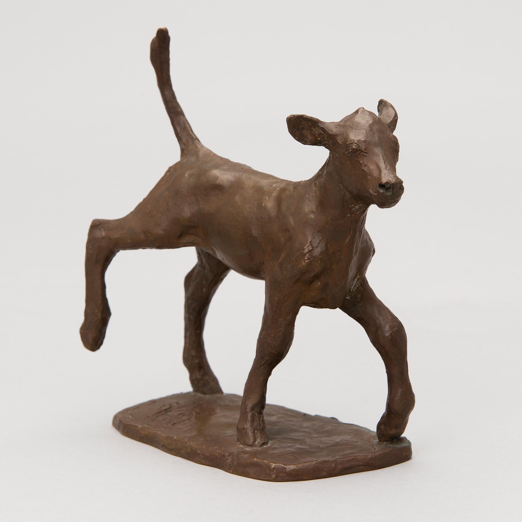 MIINA ÄKKIJYRKKÄ, veistos, pronssia,  sigeerattu.