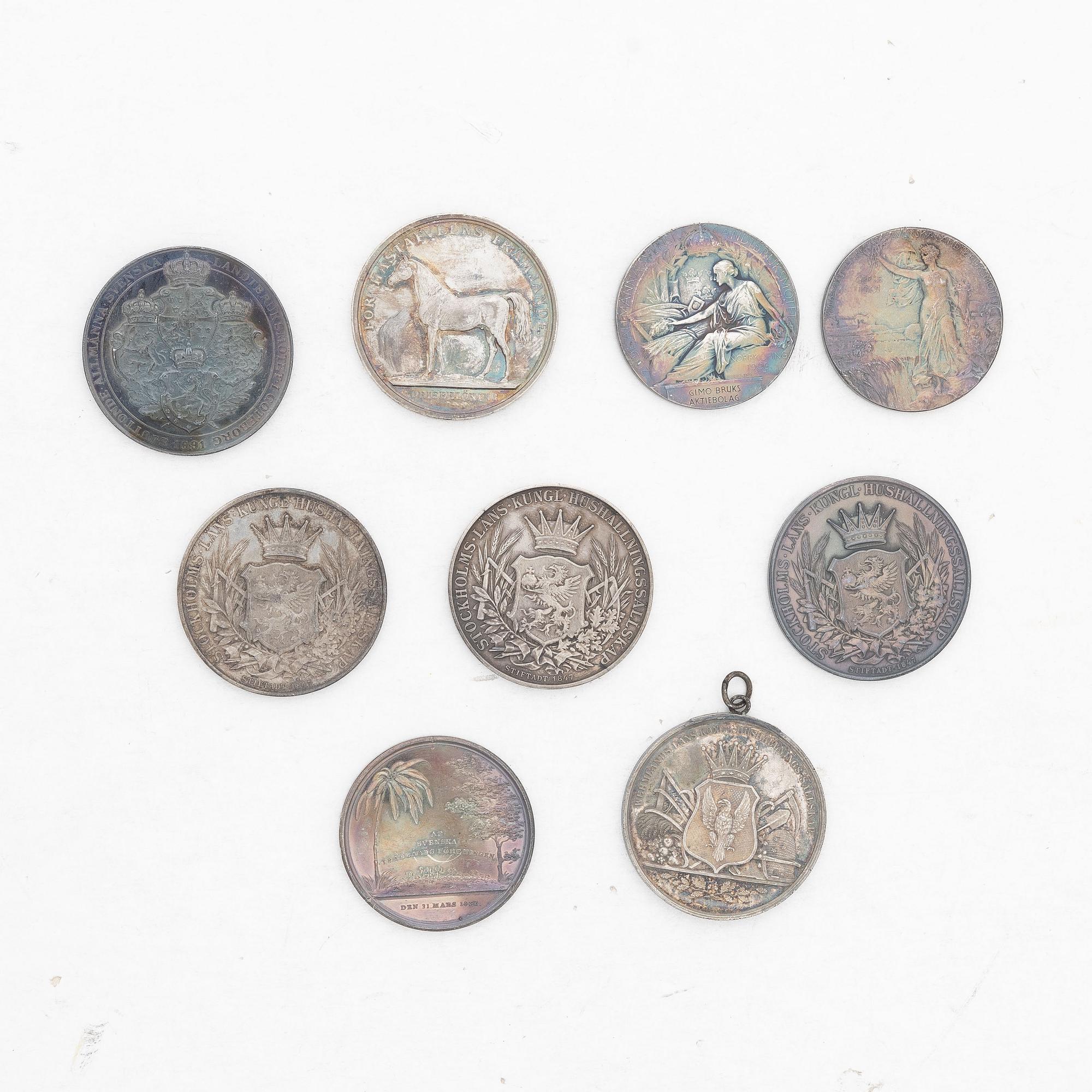 Medaljer, 9 st, silver, Kungl Myntverket, omkring år 1900.