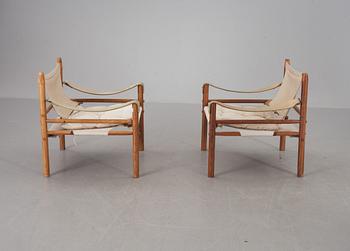 FÅTÖLJER, ett par. "Sirocco", Arne Norell, modellen formgiven 1964. CITES-intyg medföljer.