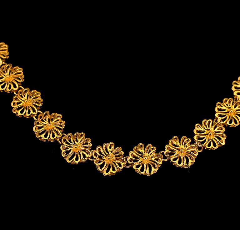 COLLIER, guld 22k. Vikt ca 51 g.