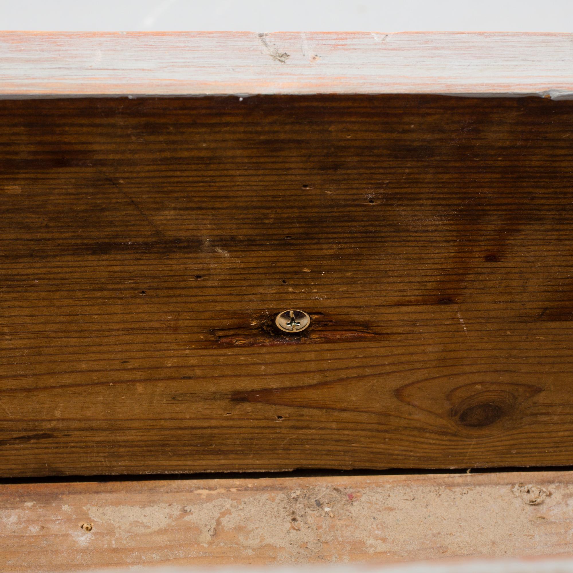 BYRÅ / SÄNG, 1800-talets första hälft.