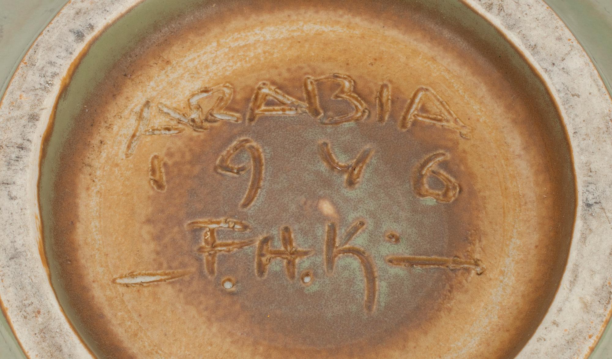 FRIEDL HOLZER-KJELLBERG, fat, keramik, sign. 1946 Arabia , Finland.