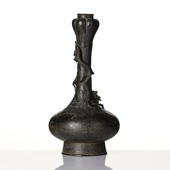 Vas, brons. Mingdynastin (1368-1644).
