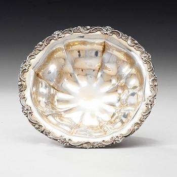 MALJA, hopeaa, Alexander Stockbergin tekemä Pietarissa 1855. Paino 359 g.