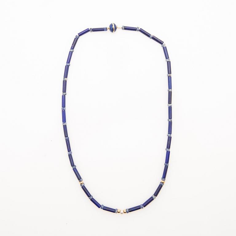 Necklace, lapis lazuli, gold and pearl.