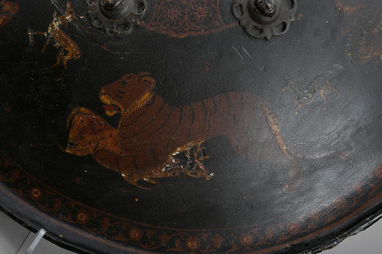 SKÖLD, orientalisk, 1800-tal.