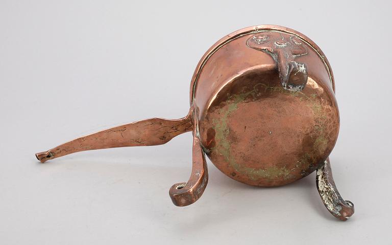 KASTRULL, koppar, möjligen 1700-talets andra hälft.