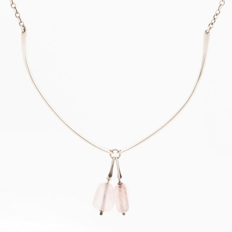 A Borgila silver and rose-quartz necklace.