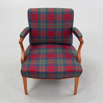 Josef Frank, karmstol, modell 969, Firma Svenskt Tenn.