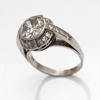 Ring, art deco-stil, platina, diamanter ca 2,04 ct tot.