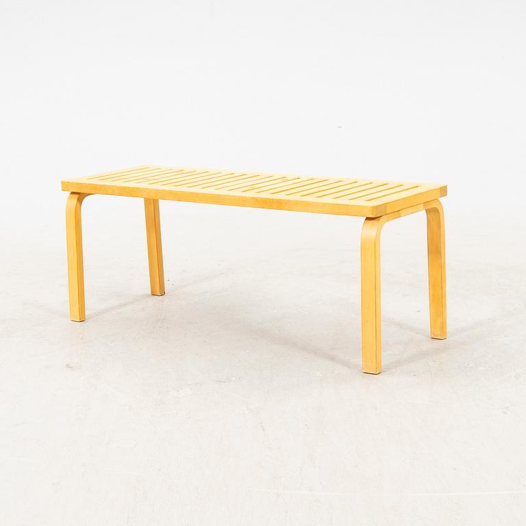 Alvar Aalto, bench, model 153, Artek, Finland.