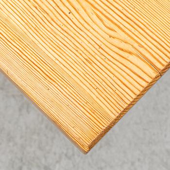 AXEL EINAR HJORTH, a 'Lovö' table, 1930's.