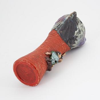 Vas, keramik, Japan, så kallat "Sumida gawa ware", 1900-talets första hälft.