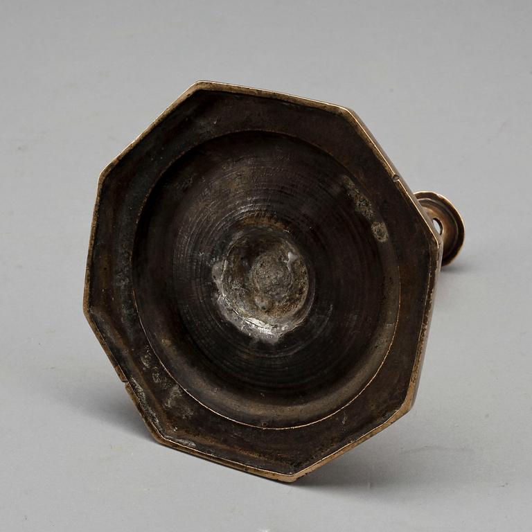 LJUSSTAKE, mässing, barock, 1700-tal.