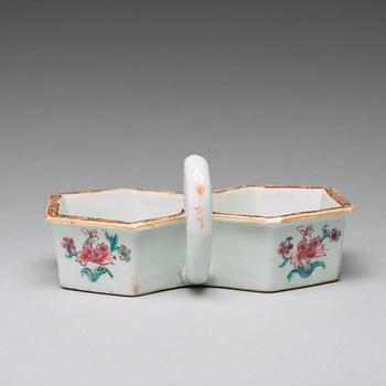 A famille rose cruet stand, Qing dynasty, Yongzheng (1723-35).