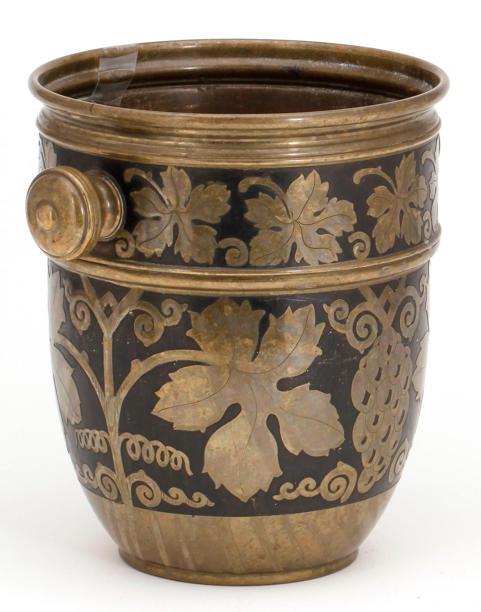 VINKYLARE, mässing, tidigt 1900-tal.