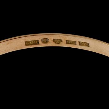 ARMRING, 18k guld, Kuhlin, Göteborg, 1978. Vikt 20 g.