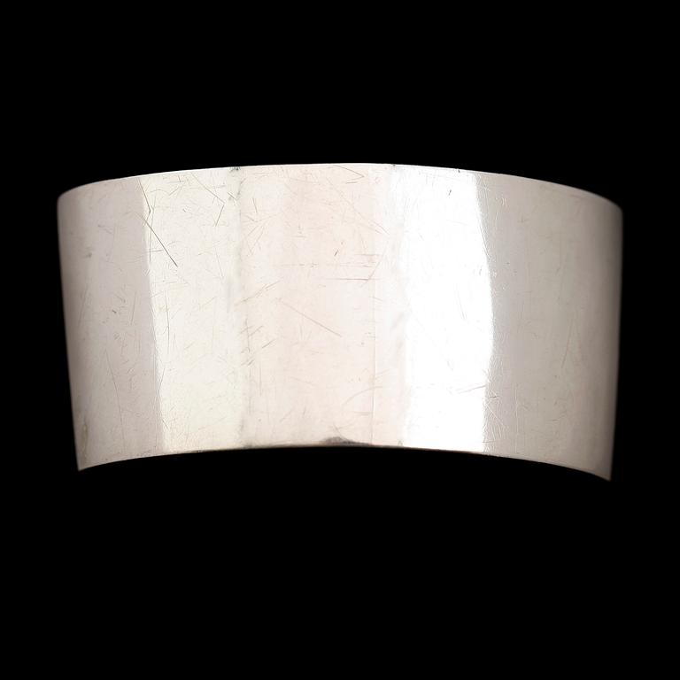 ARMBAND, silver, Wiwen Nilsson, Anders Nilsson, Lund 1939. Vikt ca 28 g.