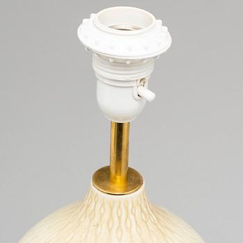 CARL-HARRY STÅLHANE, an eggshell glazed stoneware table lamp, Rörstrand Ateljé, Sweden 1950's.
