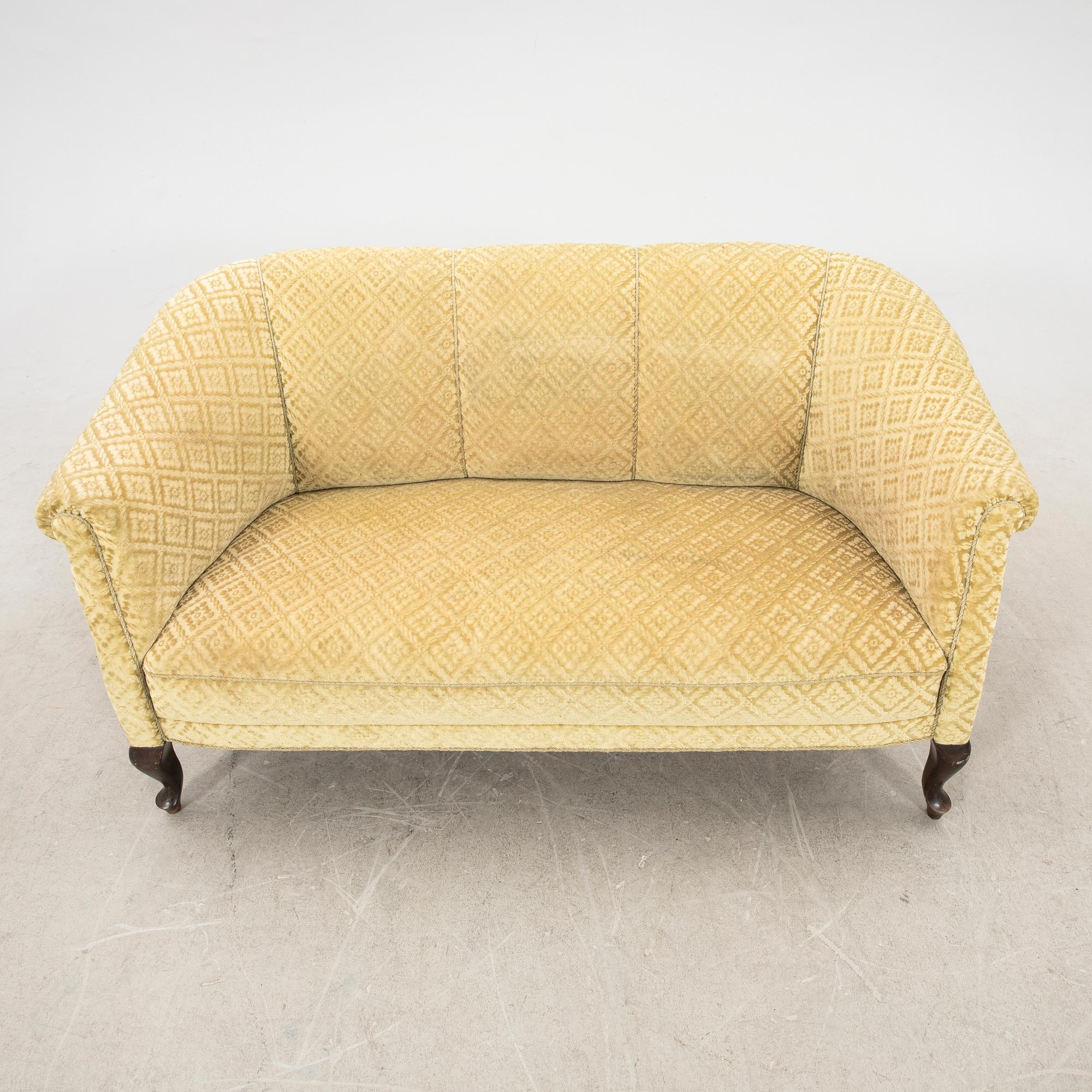 Sofa from the 1940s.