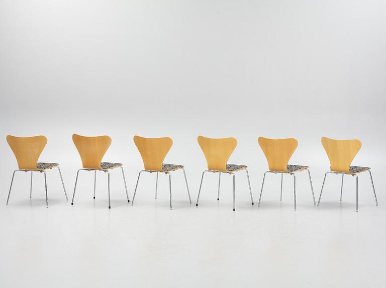 Arne Jacobsen, stolar, 6 st, "Sjuan", Fritz Hansen, Danmark.