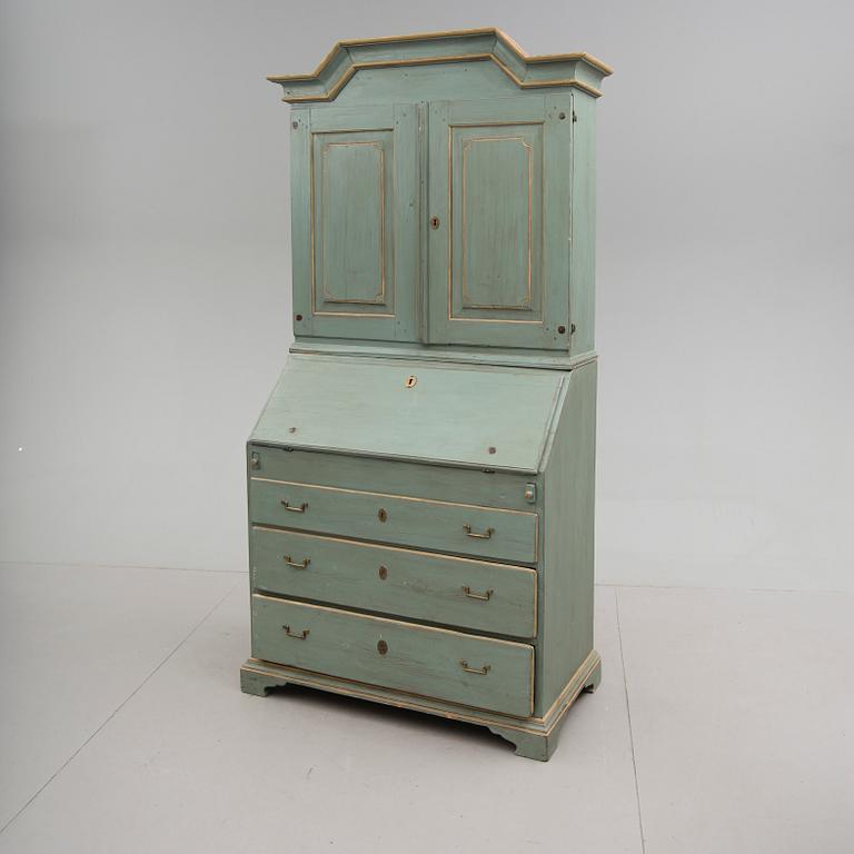 SKRIVSKÅP, allmoge, 1800-talets första hälft.