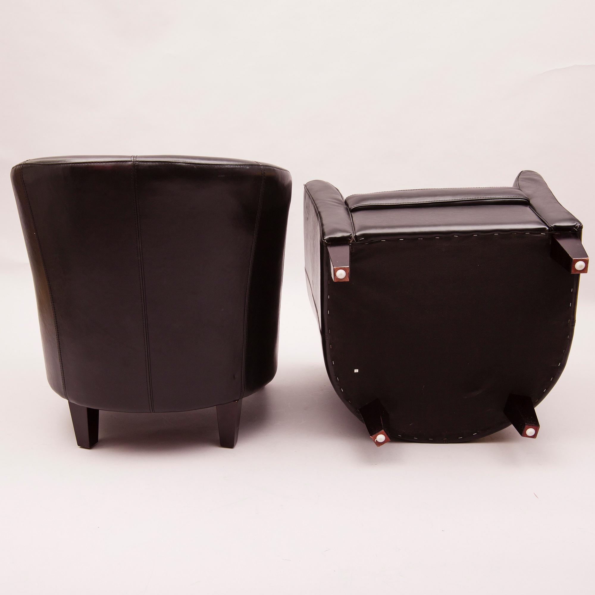 FÅTÖLJER, ett par, sekelskiftet 1900/2000.