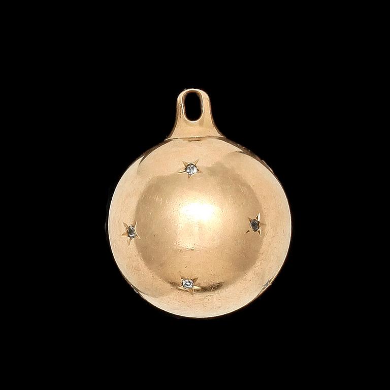 PENDANT, ballshaped, gold set with small diamonds. Weight 20,5 g.