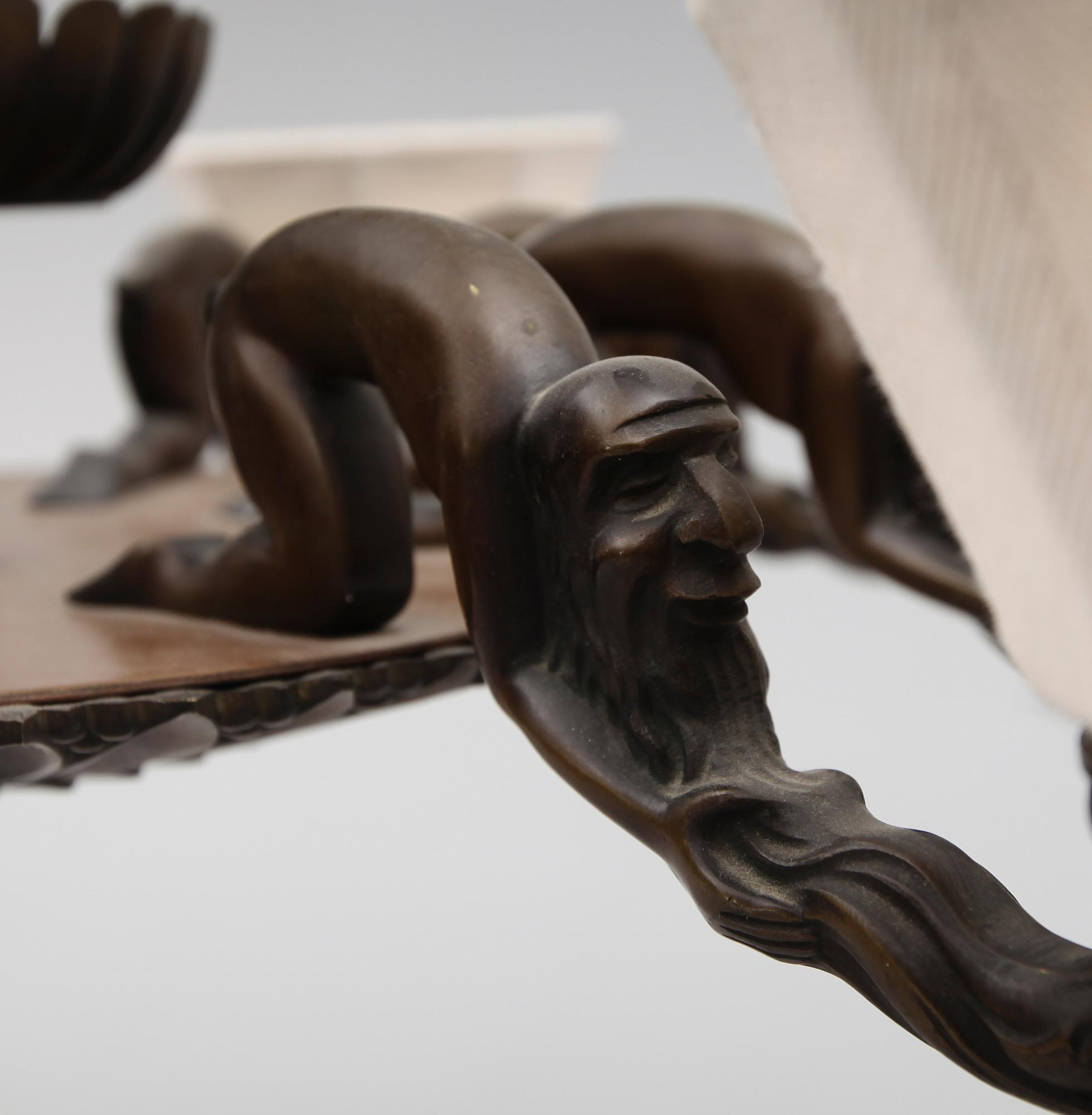 TAKKRONA, bronserad metall, 1930/40-tal. Höjd ca 40 cm.