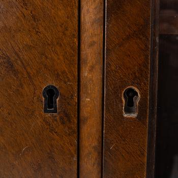 A display cabinet, AB Svenska Möbelfabrikerna Bodafors, 1930's.