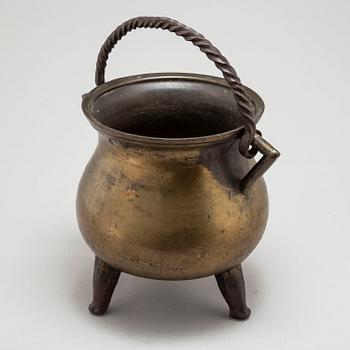 A possibly 16th century bronze cauldron.