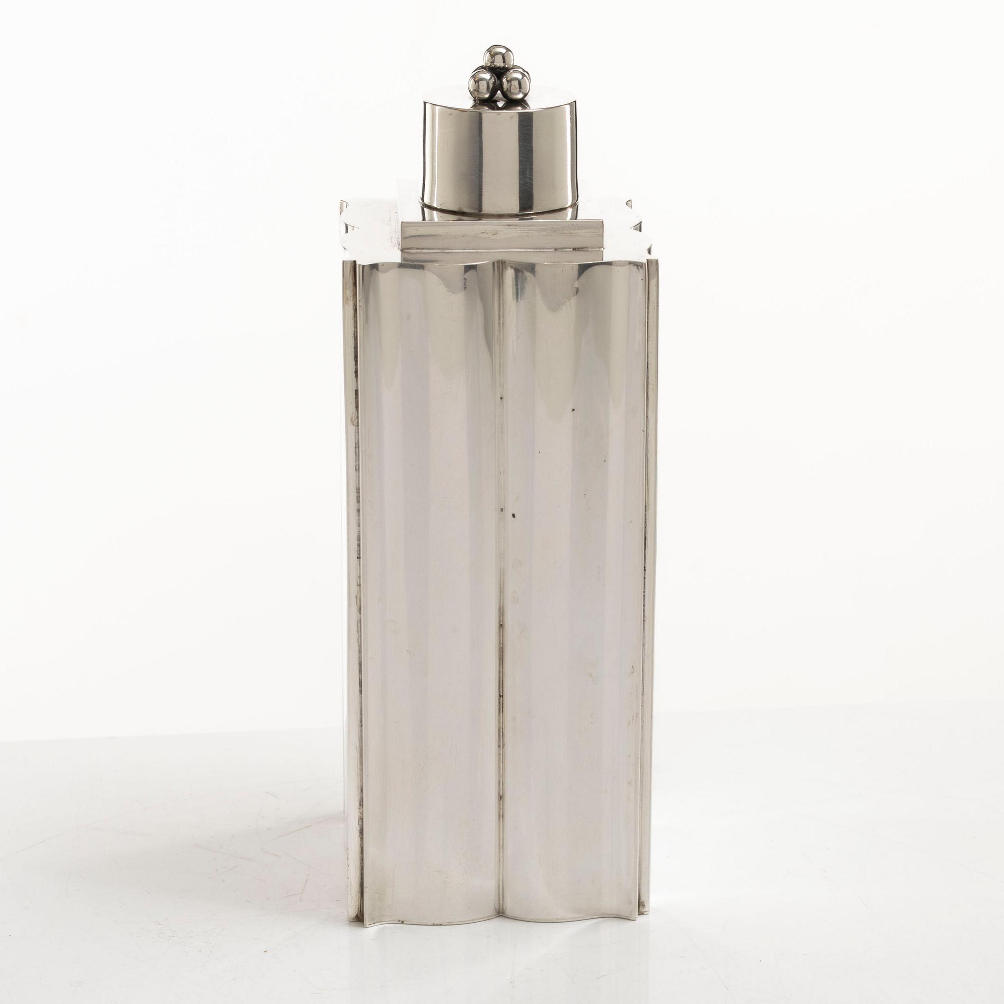 A silver shaker, TESI, Gothenburg, 1948.