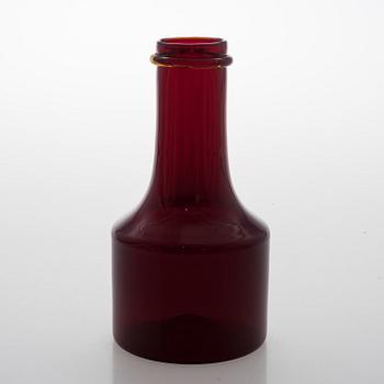 TAPIO WIRKKALA, flaska, Iittala, signerad Tapio Wirkkala i 408.