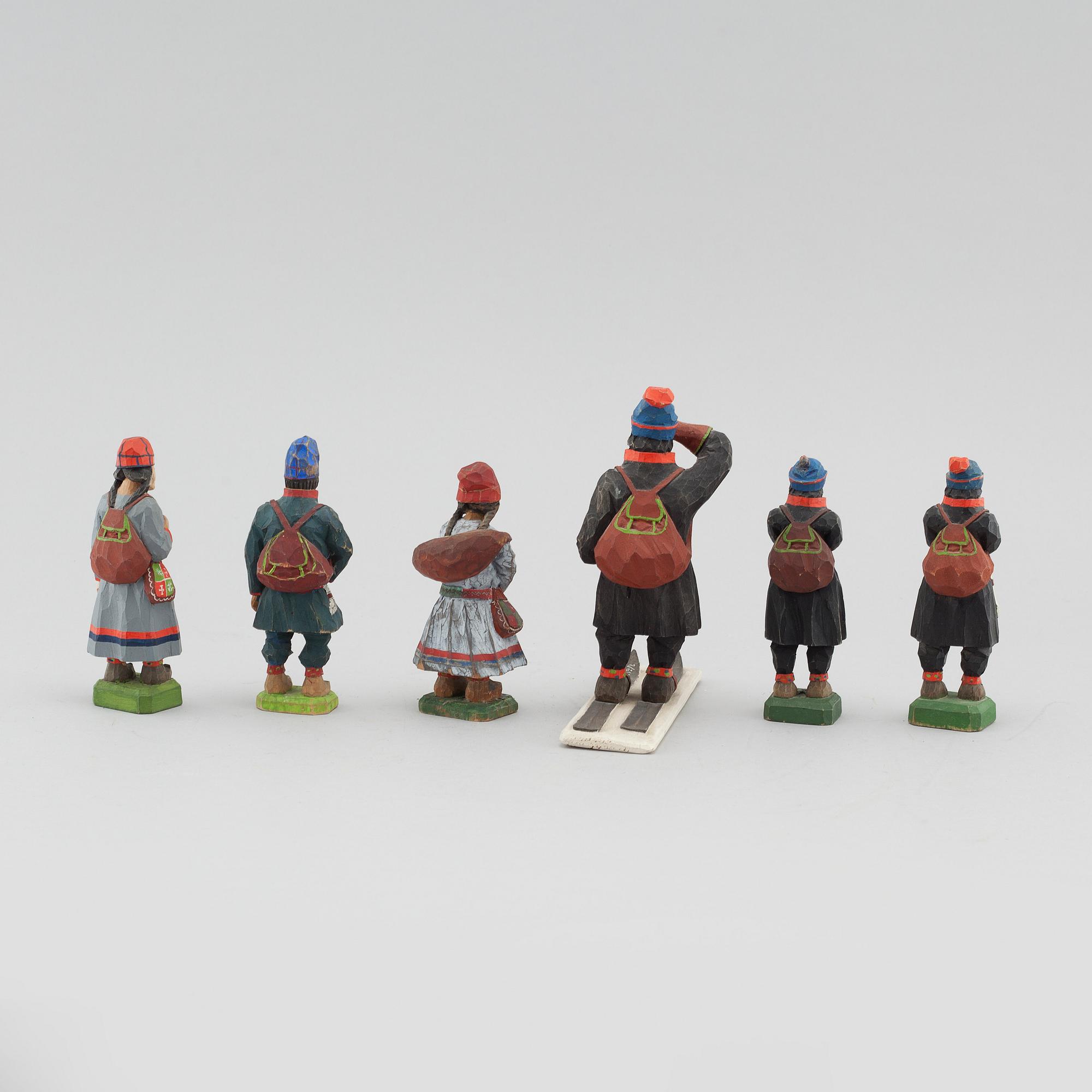 LARS ENARSSON, figuriner, 6 st, skuret trä, signerad L.E.