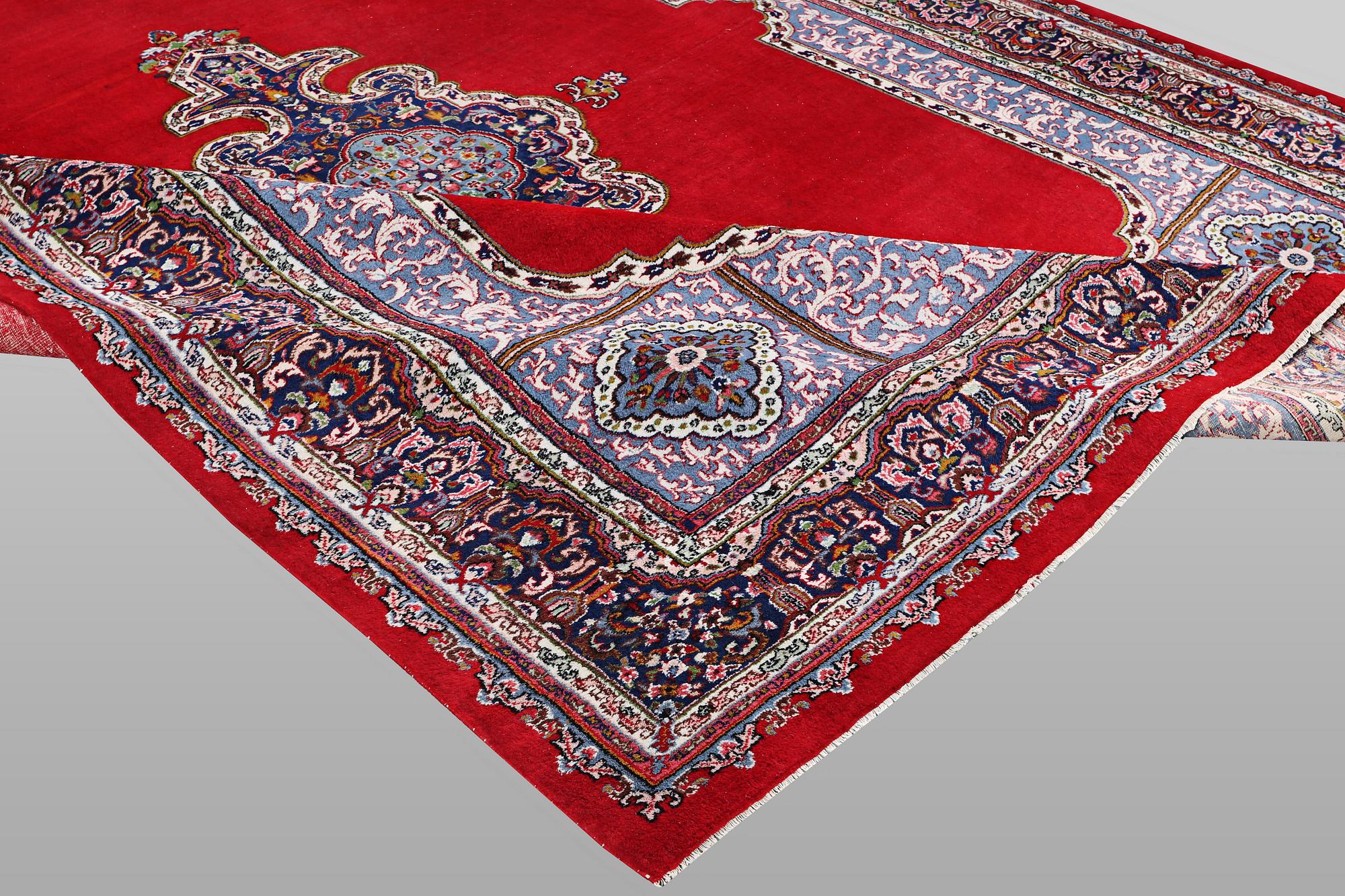 Matta Kirman, ca 394 x 310 cm.