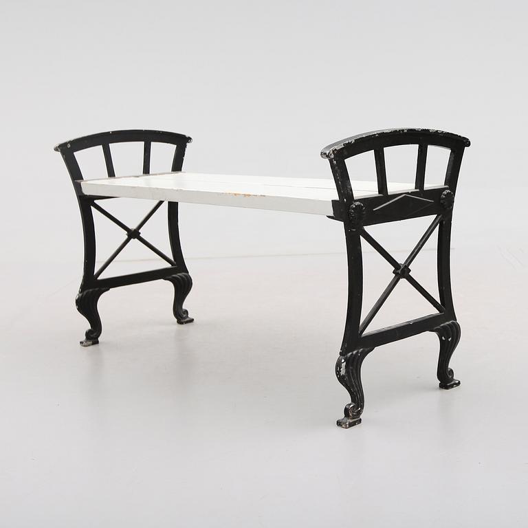 PARKBÄNK, "Parkbänk no 2", Folke Bensow, Näfveqvarns Bruk, 1900-talets första hälft.