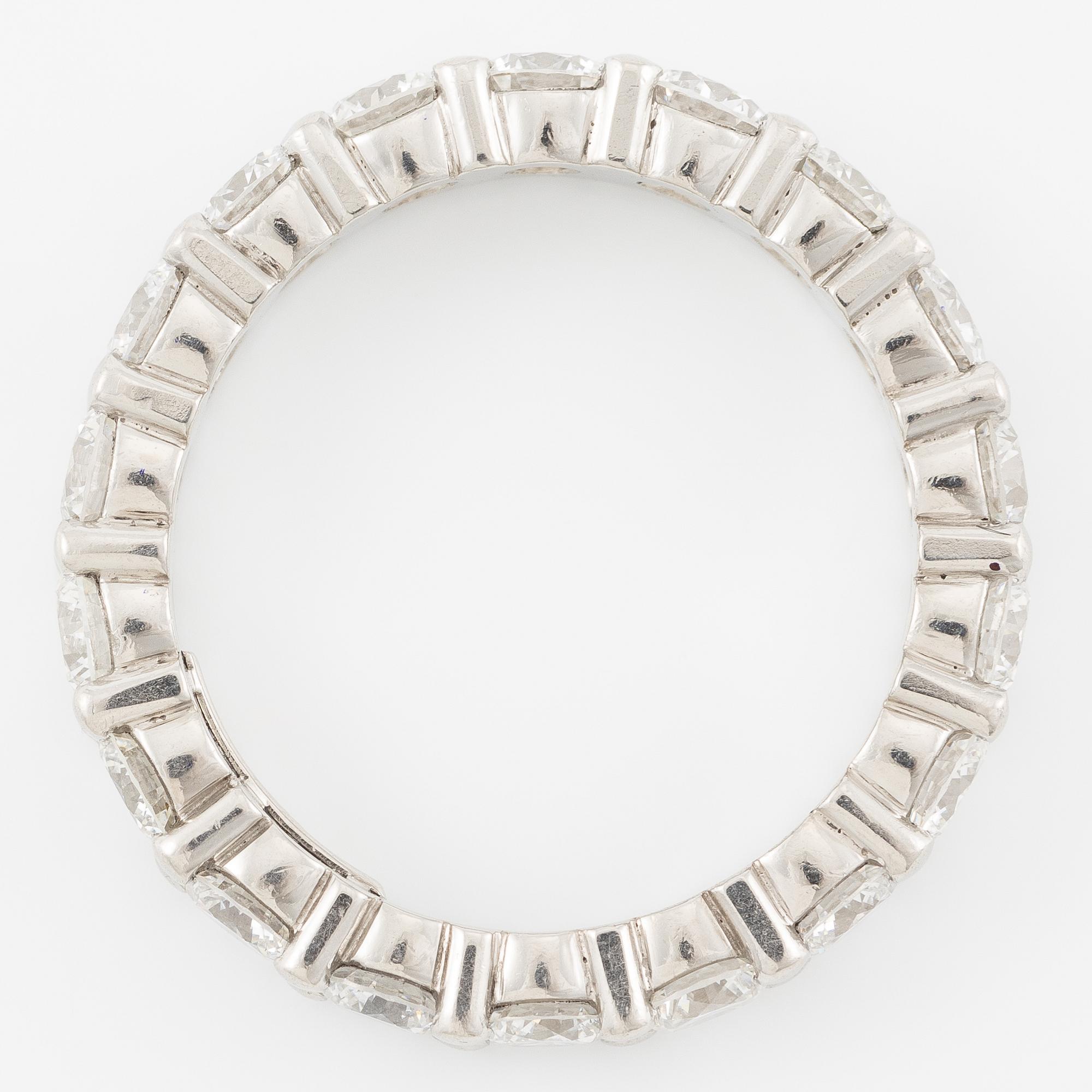 W.A. Bolin ring full eternity band in platinum set with round brilliant-cut diamonds.