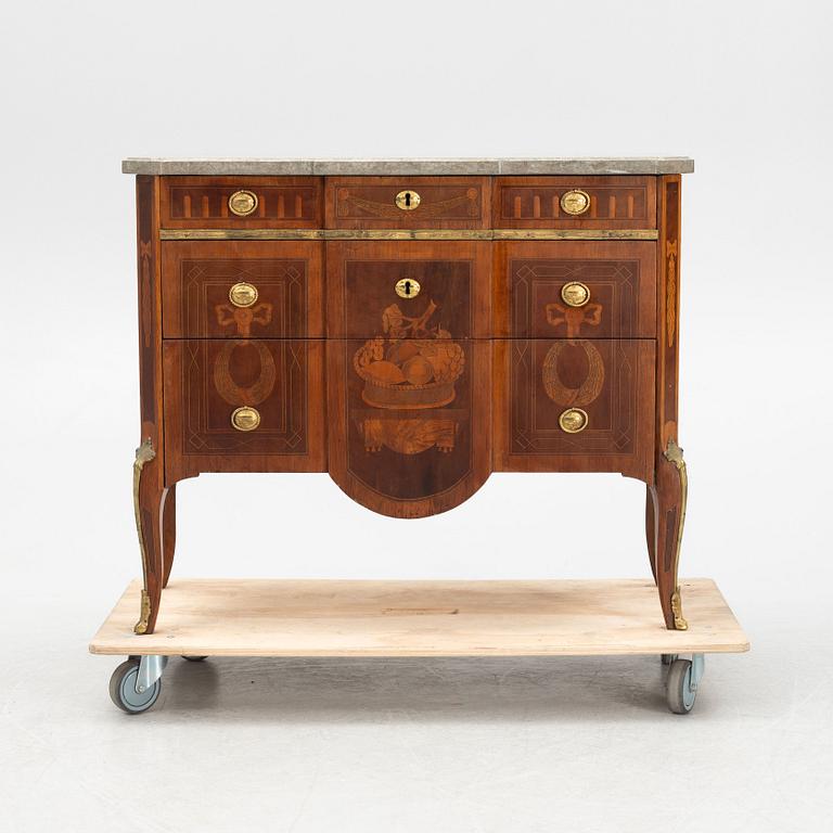 Byrå, gustaviansk, sent 1700-tal.