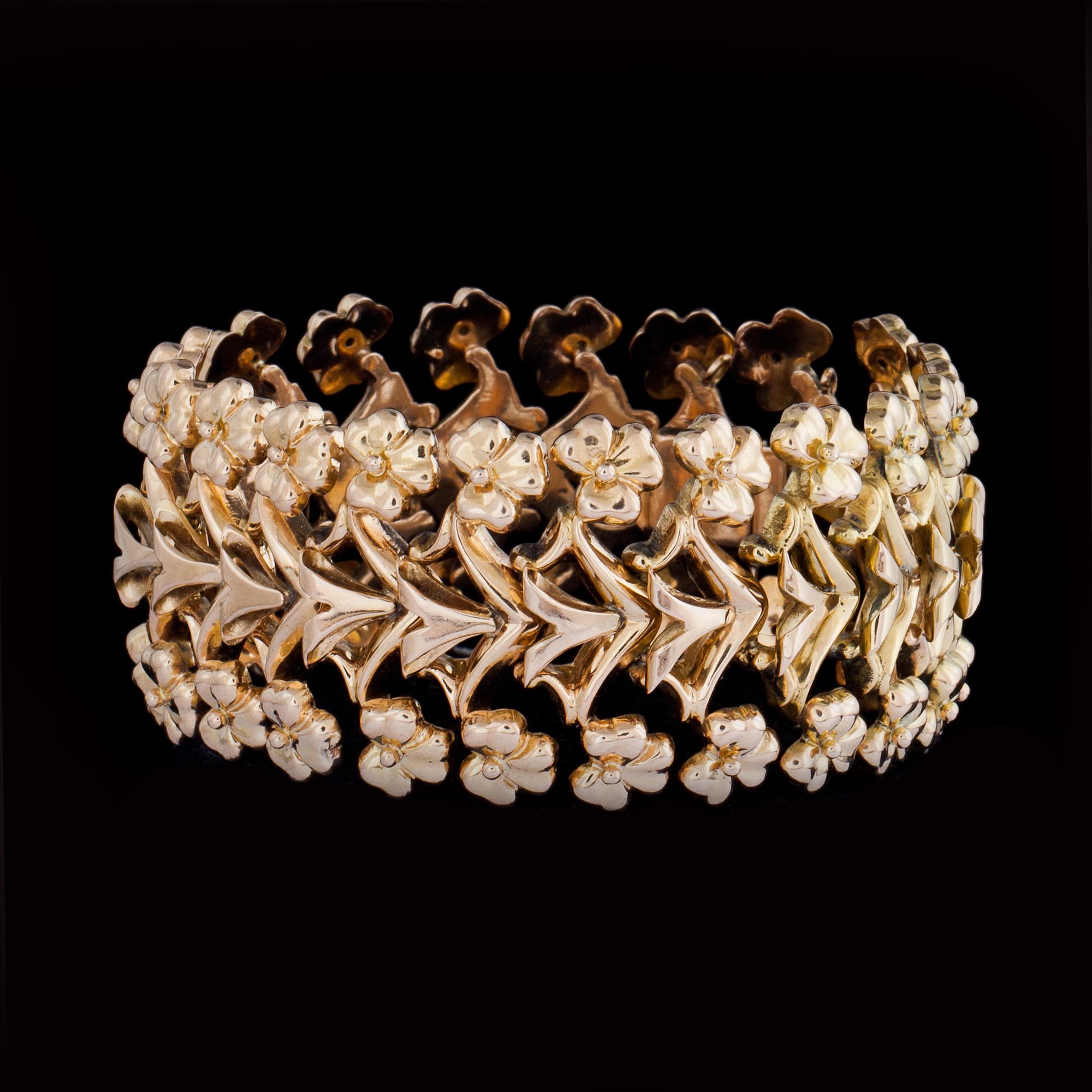 ARMBAND, 18k guld. Vikt ca 59 g.