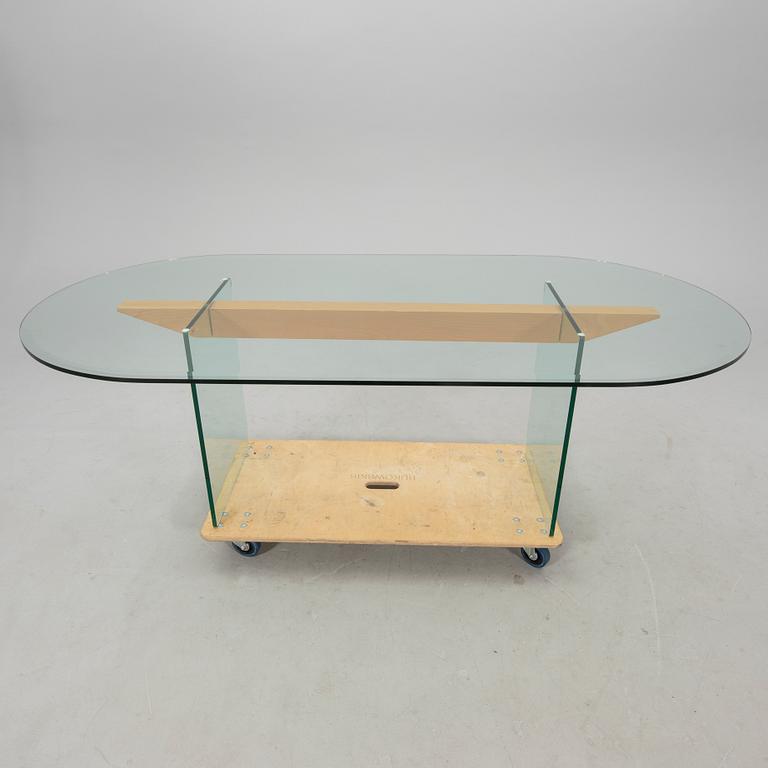 Matbord Cattelan Italien 2000-tal.