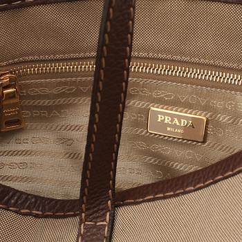 HANDVÄSKA, Prada, Milano, Italien, 2000-tal.