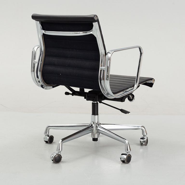 Charles and Ray Eames, an 'EA 117' office chair for Vitra.